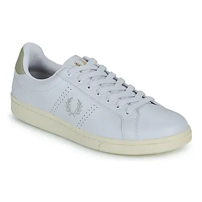 Fred Perry B721 LEATHER men's Shoes (Trainers) in White