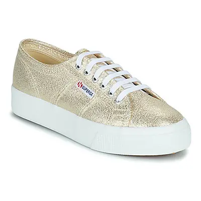 Superga 2730 LAMEW women's Shoes (Trainers) in Gold