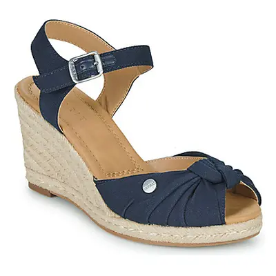 Esprit 033EK1W306-400 women's Espadrilles / Casual Shoes in Marine