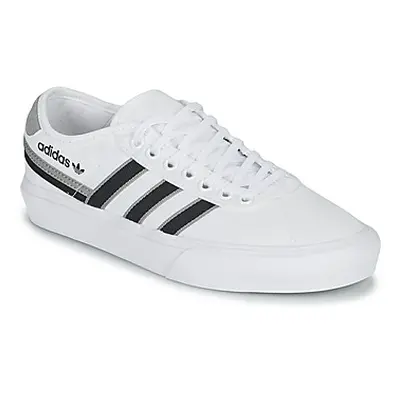 Adidas DELPALA men's Shoes (Trainers) in White