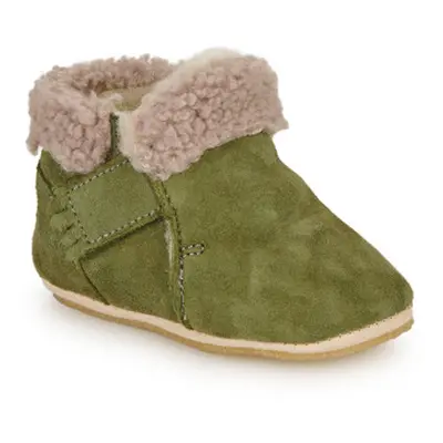 Easy Peasy MY FOUBLU boys's Children's Shoes (Pumps / Plimsolls) in Green