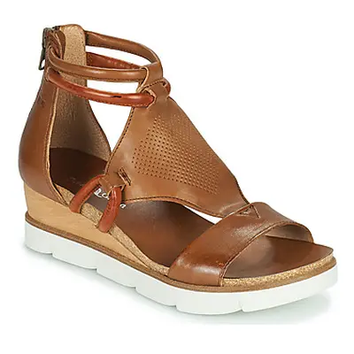 Dream in Green LIRABIEN women's Sandals in Brown