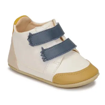 Easy Peasy MY IRUN B boys's Children's Shoes (High-top Trainers) in White