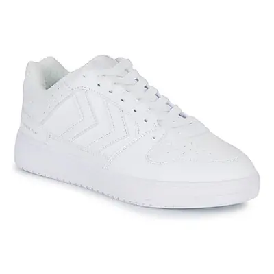 Hummel ST POWER PLAY women's Shoes (Trainers) in White