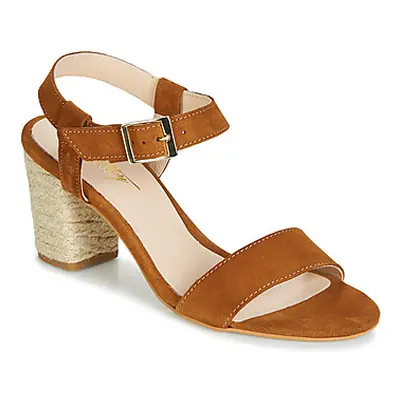 Betty London JIKOTIFE women's Sandals in Brown