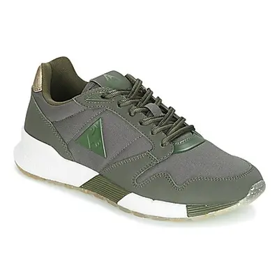 Le Coq Sportif OMEGA X W METALLIC women's Shoes (Trainers) in Green