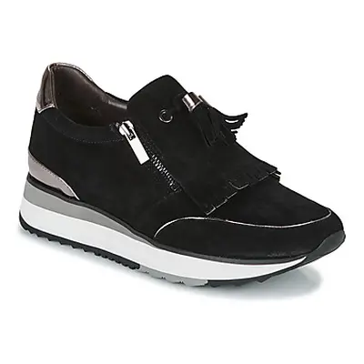 Adige Xave women's Shoes (Trainers) in Black