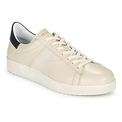 KOST Homerun L men's Shoes (Trainers) in White