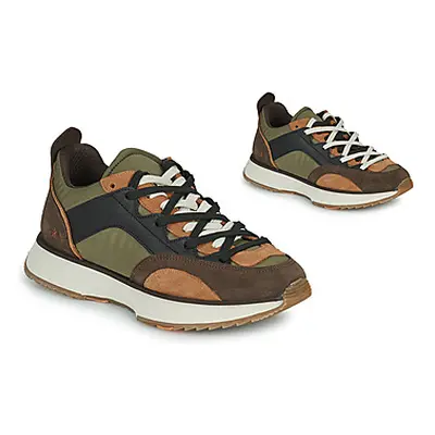 Art TURIN men's Shoes (Trainers) in Brown