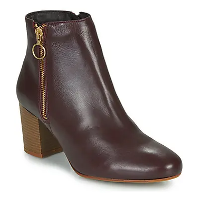 Betty London NILIVE women's Low Ankle Boots in Bordeaux