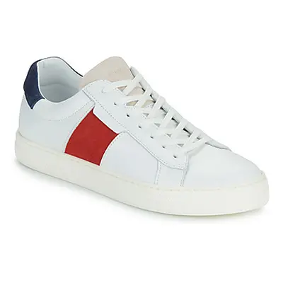 Schmoove SPARK GANG M men's Shoes (Trainers) in White