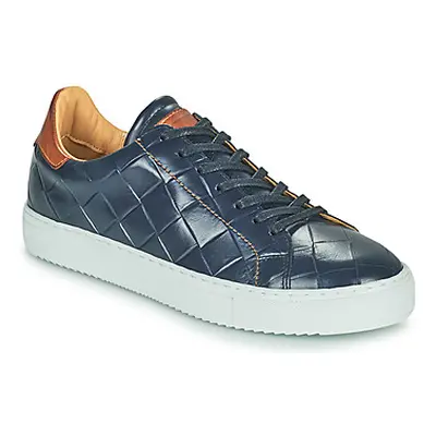 Pellet ORSON men's Shoes (Trainers) in Blue