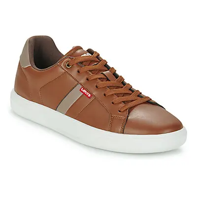 Levis ARCHIE men's Shoes (Trainers) in Brown