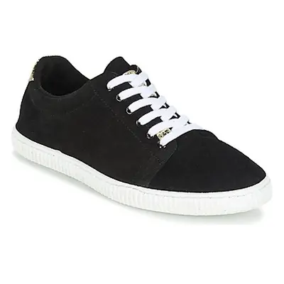 Chipie JERBY women's Shoes (Trainers) in Black