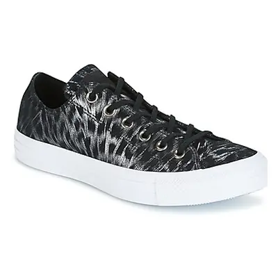 Converse CHUCK TAYLOR ALL STAR SHIMMER SUEDE OX BLACK/BLACK/WHITE women's Shoes (Trainers) in Bl