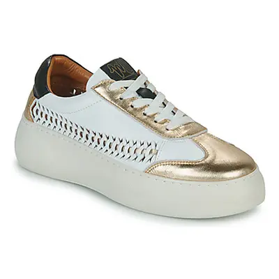 Mam'Zelle CANET women's Shoes (Trainers) in White