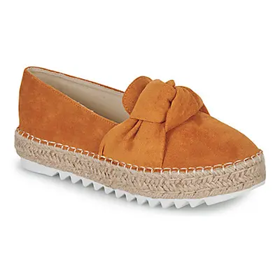 Bullboxer 155001F4T women's Loafers / Casual Shoes in Orange