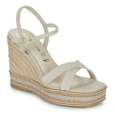 Tamaris 28363-418 women's Sandals in Beige