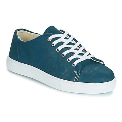 Dream in Green JAKANIS women's Shoes (Trainers) in Blue