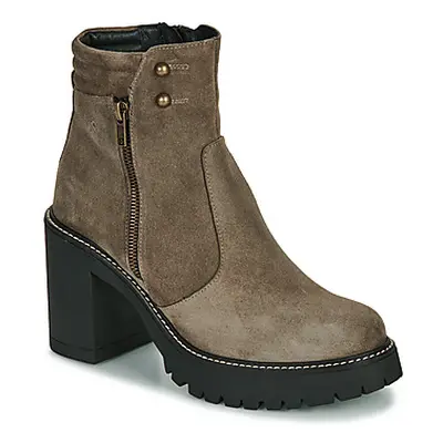 YOKONO TUNA women's Low Ankle Boots in Grey