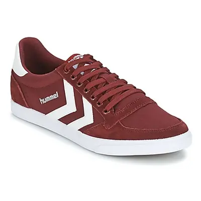 Hummel STADIL CANEVAS LOW men's Shoes (Trainers) in Bordeaux