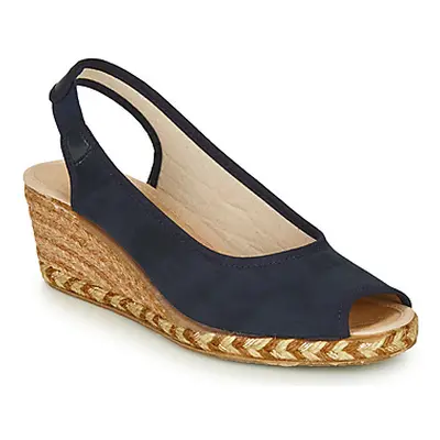 Damart LORELO women's Espadrilles / Casual Shoes in Blue