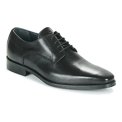 Carlington ROBERT men's Casual Shoes in Black