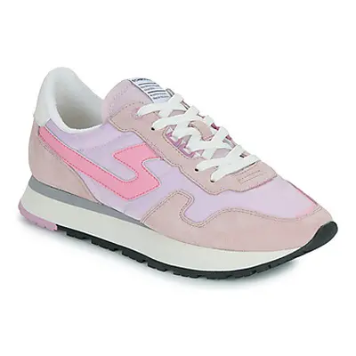 Schmoove ATHENE RUNNER W women's Shoes (Trainers) in Pink