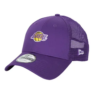 New-Era HOME FIELD 9FORTY TRUCKER LOS ANGELES LAKERS TRP women's Cap in Purple