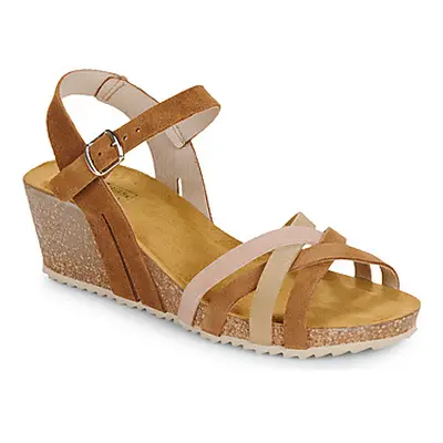 Dream in Green LORA women's Sandals in Brown