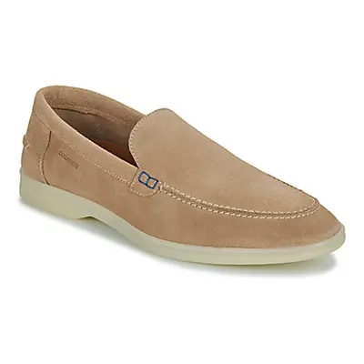 Carlington ERIC men's Loafers / Casual Shoes in Beige