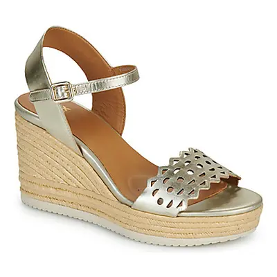 Geox D PONZA women's Sandals in Gold