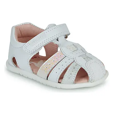 Pablosky 37700 girls's Children's Sandals in White