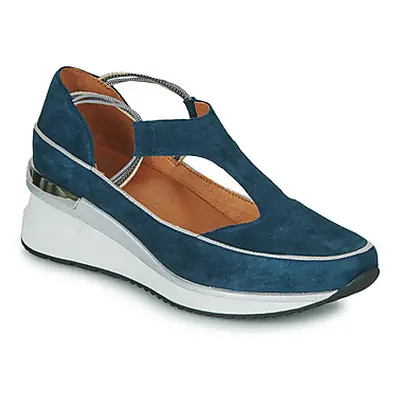 Mam'Zelle VASAS women's Shoes (Trainers) in Blue