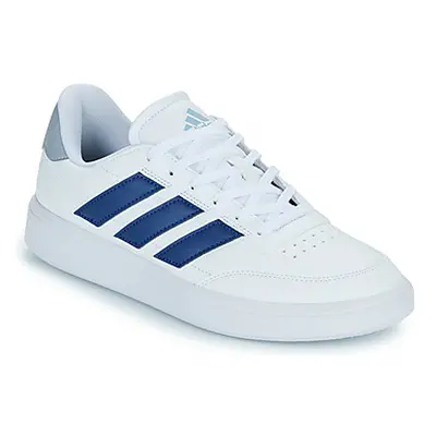 Adidas COURTBLOCK men's Shoes (Trainers) in White