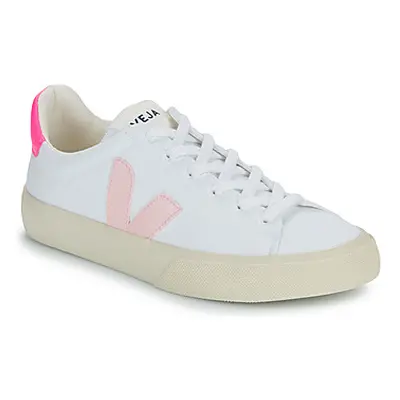 Veja CAMPO CANVAS women's Shoes (Trainers) in White