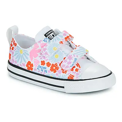 Converse CHUCK TAYLOR ALL STAR 2V girls's Children's Shoes (Trainers) in Multicolour