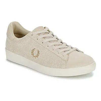 Fred Perry B4334 Spencer Perf Suede men's Shoes (Trainers) in Beige