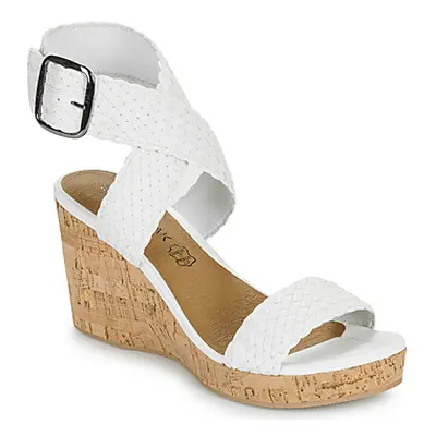 Chattawak KIRA women's Sandals in White