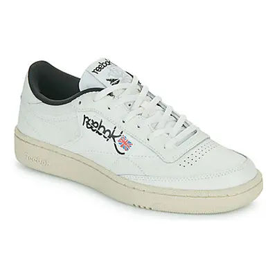 Reebok Classic CLUB C 85 women's Shoes (Trainers) in White