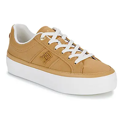 Tommy Hilfiger TH VULC CANVAS SNEAKER women's Shoes (Trainers) in Beige