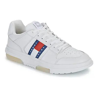 Tommy Jeans THE BROOKLYN LEATHER men's Shoes (Trainers) in White