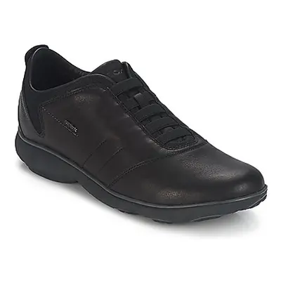 Geox NEBULA B men's Shoes (Trainers) in Black