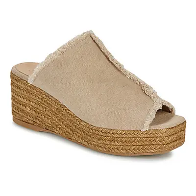 Castaner QUERAL women's Sandals in Beige