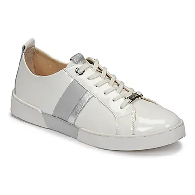 JB Martin GRANT women's Shoes (Trainers) in White