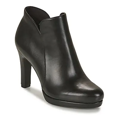 Tamaris LUBNA women's Low Ankle Boots in Black