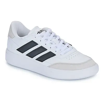 Adidas COURTBLOCK J boys's Children's Shoes (Trainers) in White