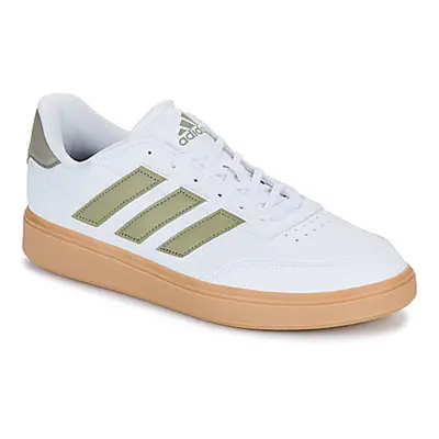 Adidas COURTBLOCK men's Shoes (Trainers) in White