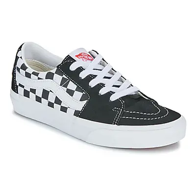 Vans UA SK8-Low men's Shoes (Trainers) in Black