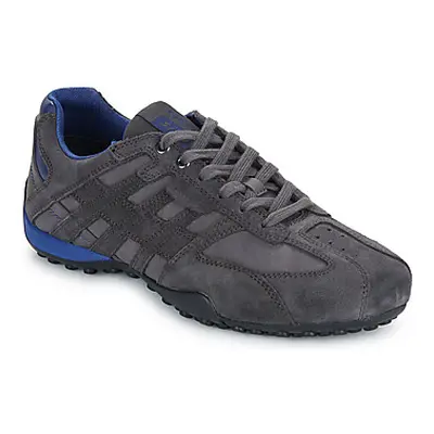 Geox UOMO SNAKE men's Shoes (Trainers) in Grey